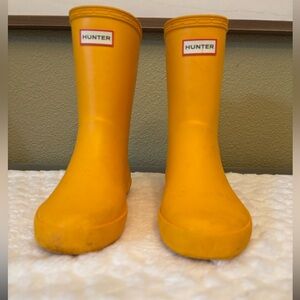 Hunter Classic Yellow Boots